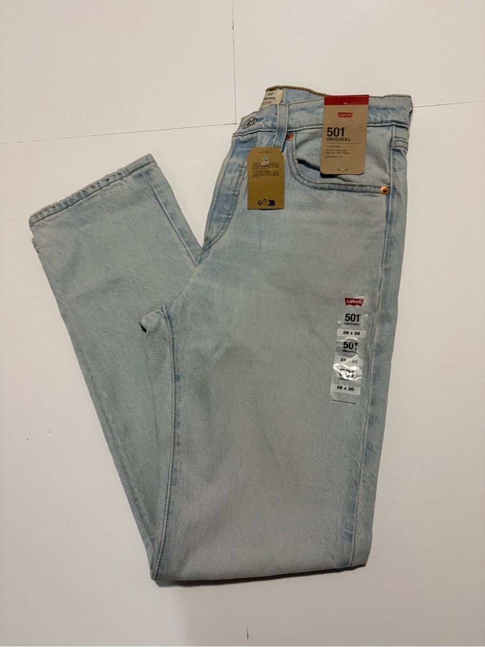 Levi’s 501 Original High Rise Straight Leg Jeans Women’s 28x30 NWT Light Wash